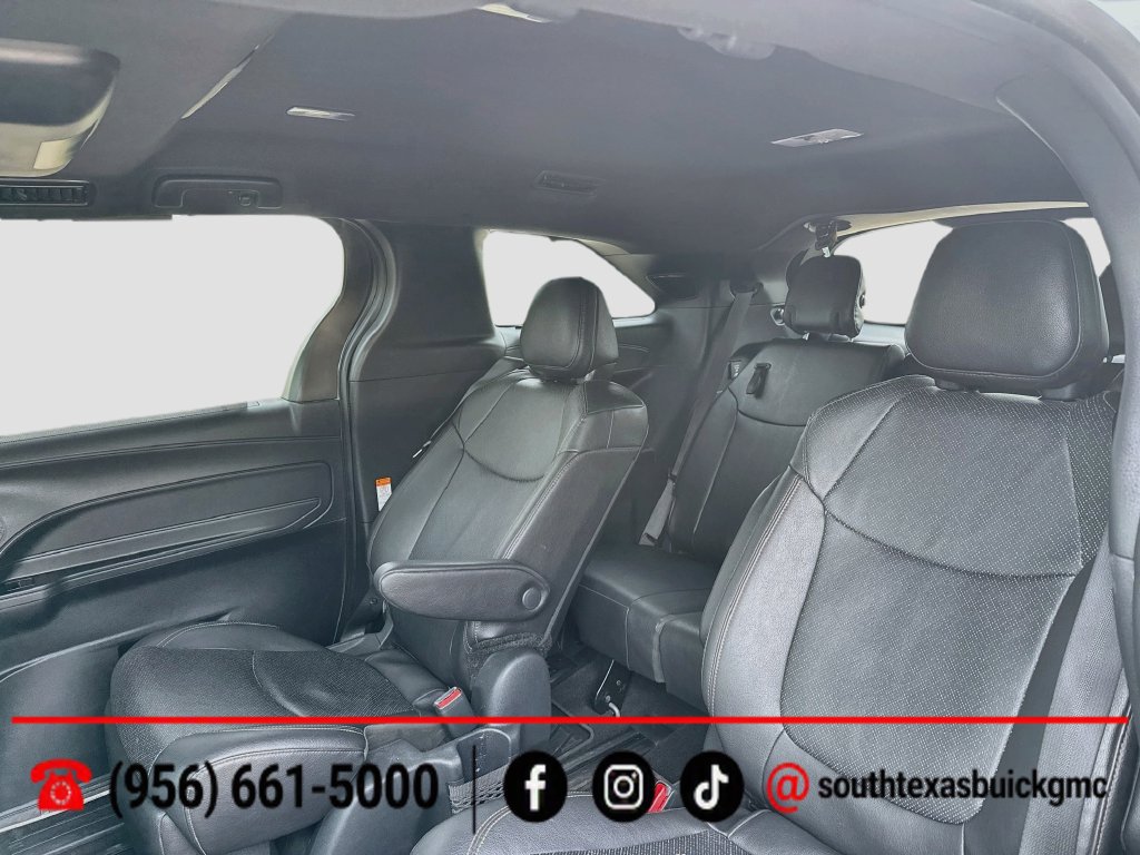 Used 2025 Toyota Sienna Limited AWD/4WD image 24