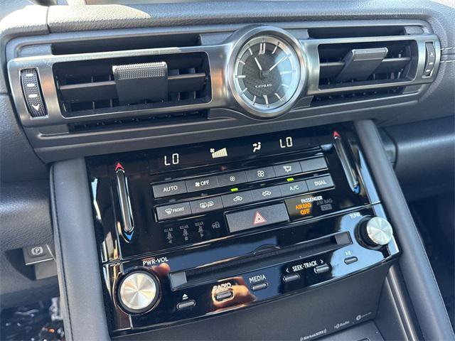 Certified 2023 Lexus IS 350 F Sport image 19