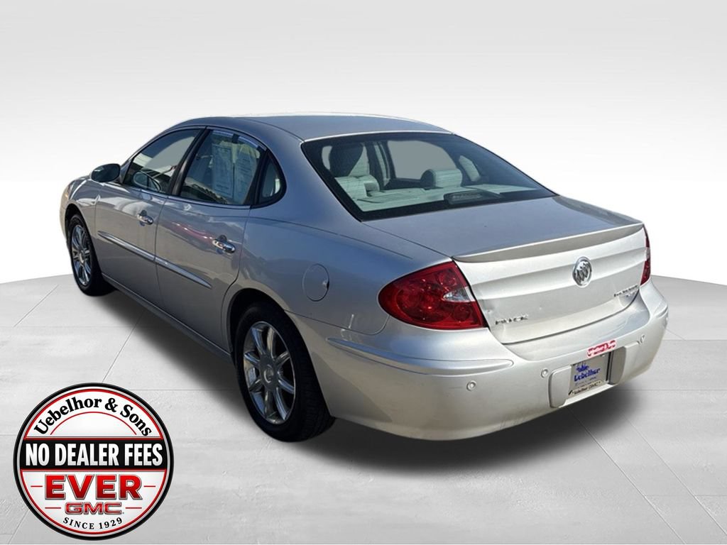 Used 2005 Buick LaCrosse CXS w/ Gold Convenience Package FWD image 5