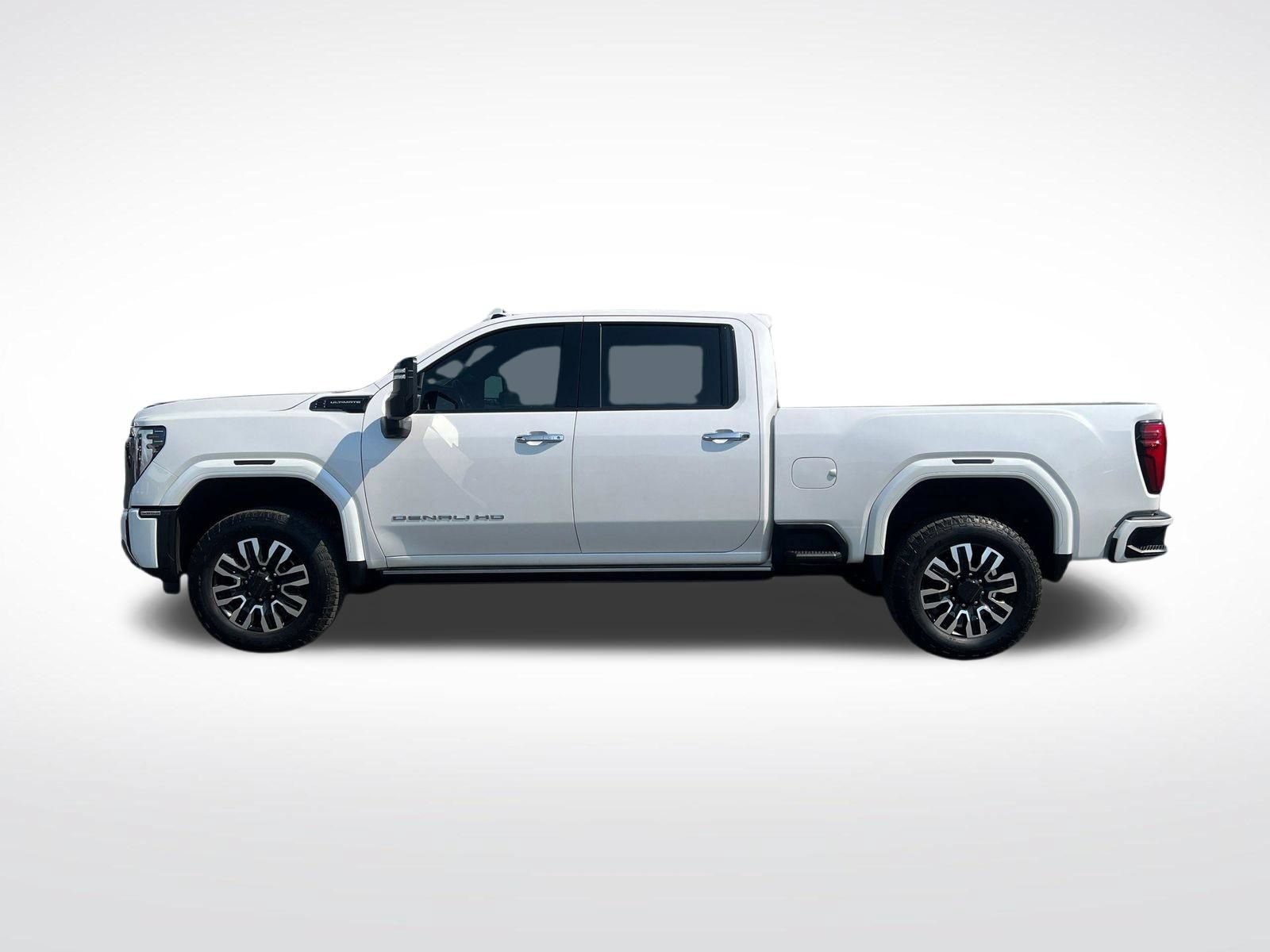 Used 2024 GMC Sierra 3500 Denali Ultimate AWD/4WD image 6