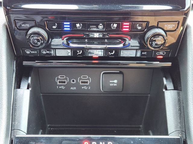 Used 2025 Jeep Grand Cherokee Summit AWD/4WD image 14