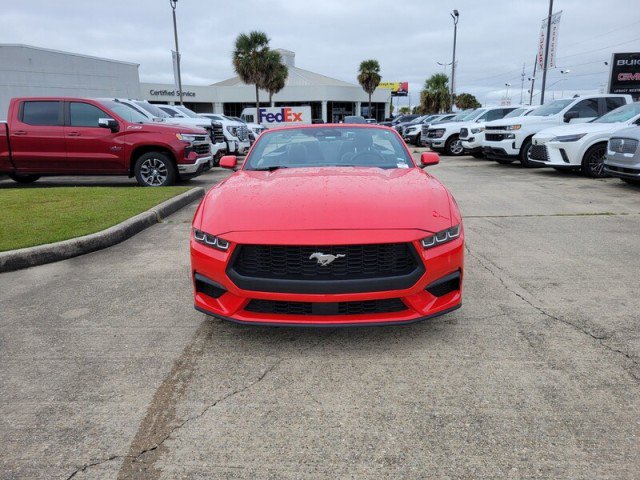 Used 2024 Ford Mustang Convertible image 26
