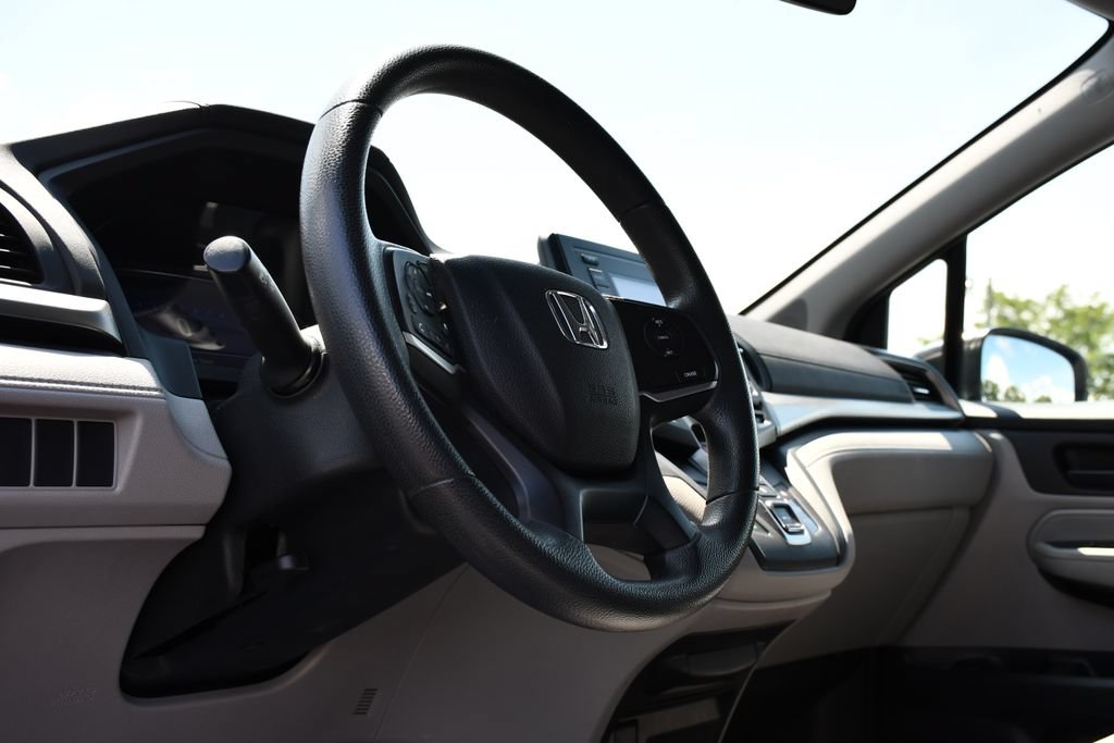 Used 2019 Honda Odyssey LX image 15