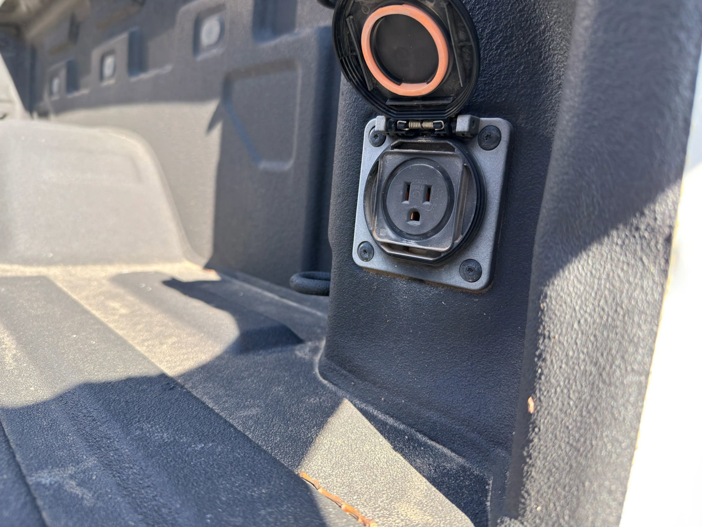 Used 2023 Chevrolet Silverado 2500 W/T w/ Gooseneck/5TH Wheel Package image 26