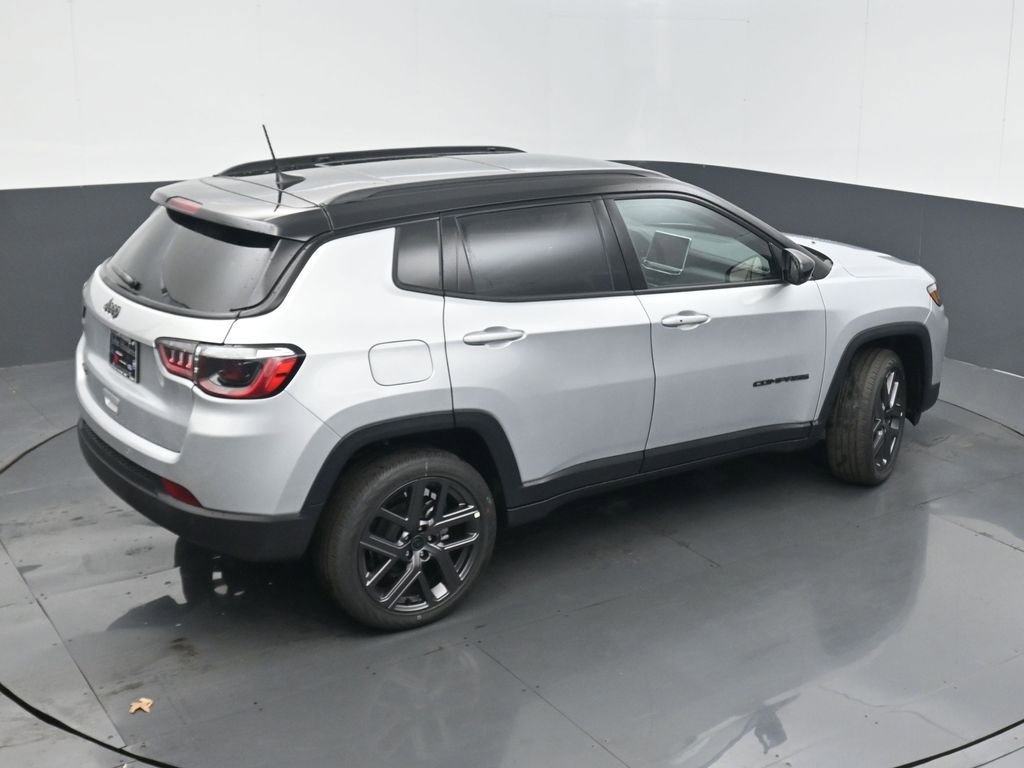 New 2026 Jeep Compass Limited image 45