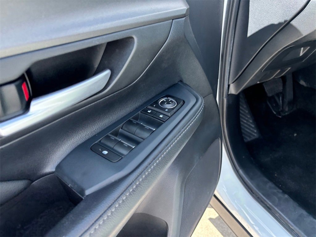 Certified 2024 Toyota Grand Highlander XLE image 25