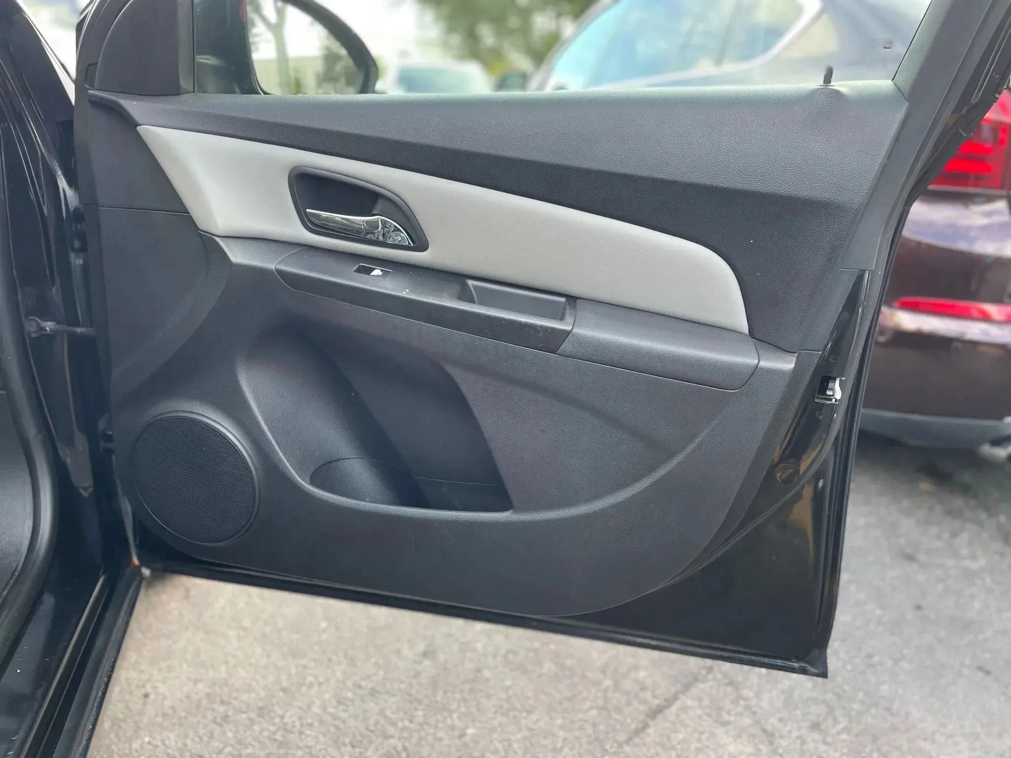 Used 2012 Chevrolet Cruze LS w/ Connectivity Package FWD image 34