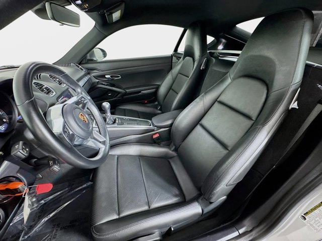 Used 2018 Porsche 718 Cayman Base image 11