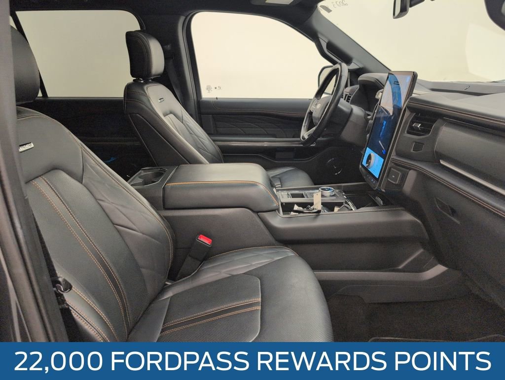 Certified 2023 Ford Expedition Platinum image 15