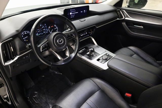 Used 2024 MAZDA CX-90 3.3 Turbo w/ Preferred Package image 12