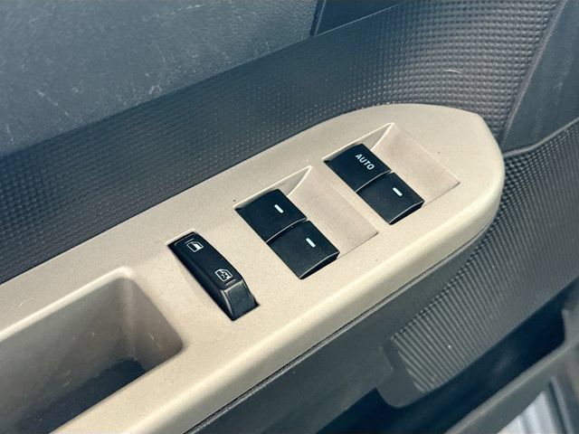 Used 2012 Ford Escape XLT AWD/4WD image 17