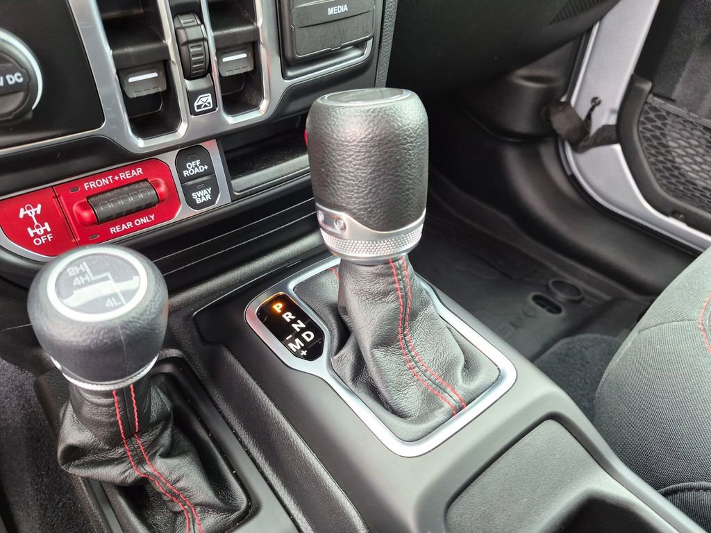 Used 2023 Jeep Gladiator Rubicon w/ LED Lighting Group AWD/4WD image 22