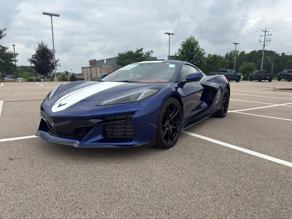 New 2027 Chevrolet Corvette Grand Sport w/ Z52 Sport Performance Package