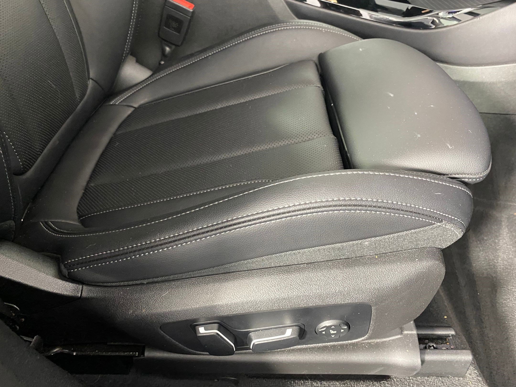 Certified 2024 BMW X3 sDrive30i w/ M Sport Package image 34