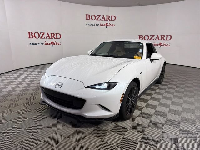 Used 2024 MAZDA MX-5 Miata RF Grand Touring w/ Appearance Package RWD image 4