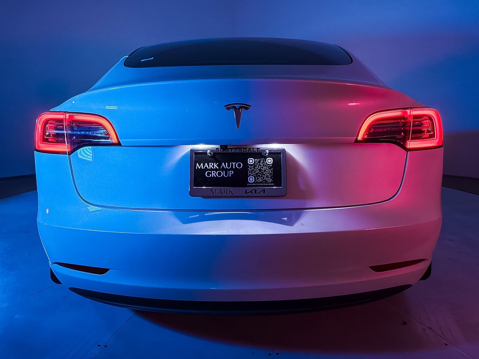 Used 2023 Tesla Model 3 Standard Range RWD image 8