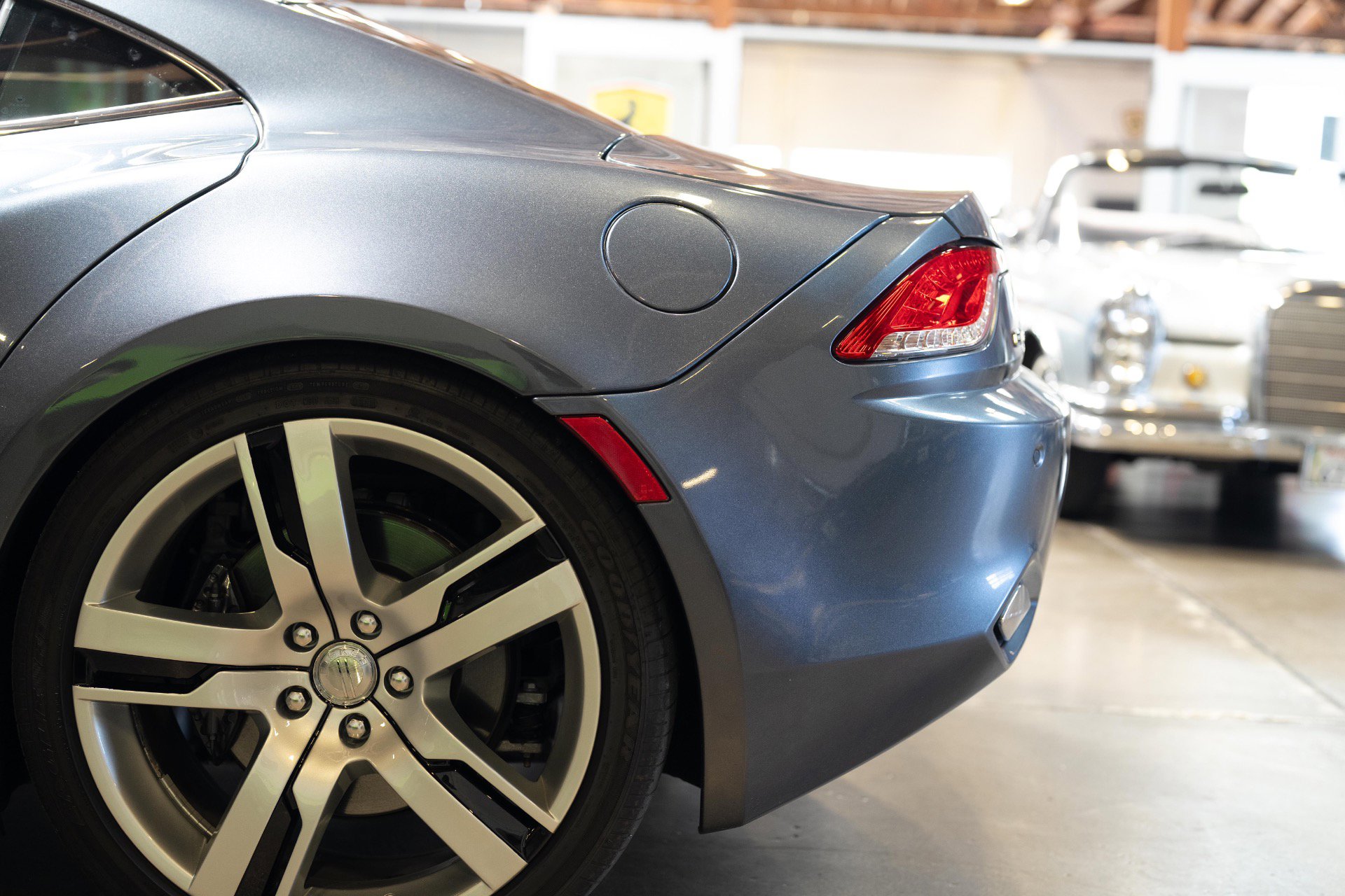 Used 2012 Fisker Karma EcoSport RWD image 48