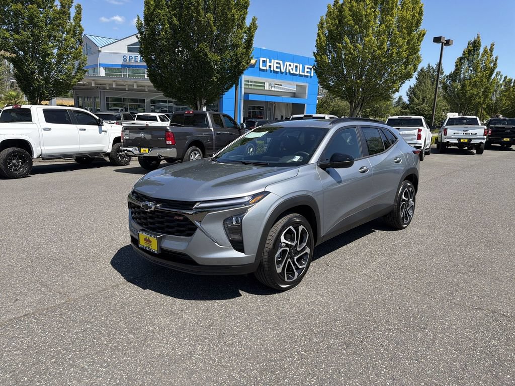 New 2026 Chevrolet Trax RS w/ Driver Confidence Package FWD image 5