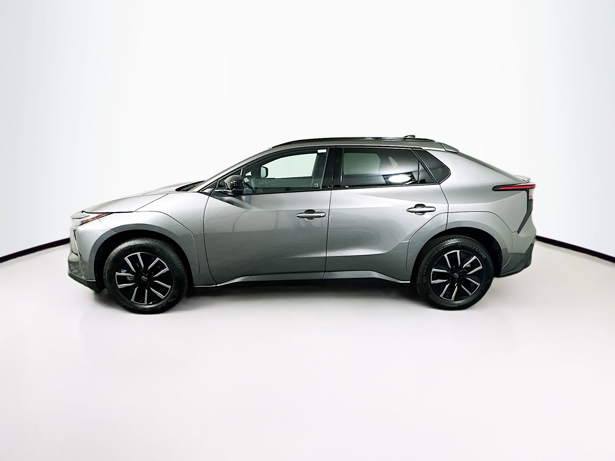 Used 2026 Toyota bZ FWD image 4