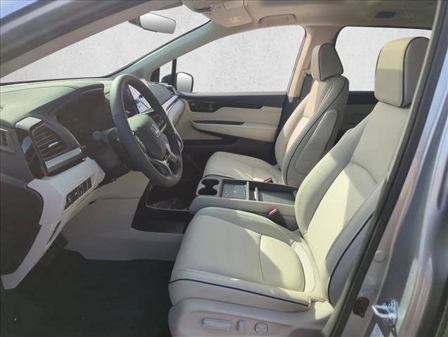 New 2026 Honda Odyssey Touring image 14