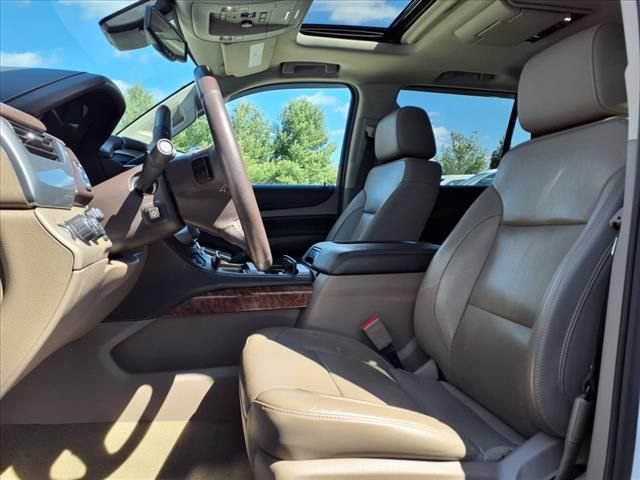 Used 2018 Chevrolet Tahoe Premier AWD/4WD image 17