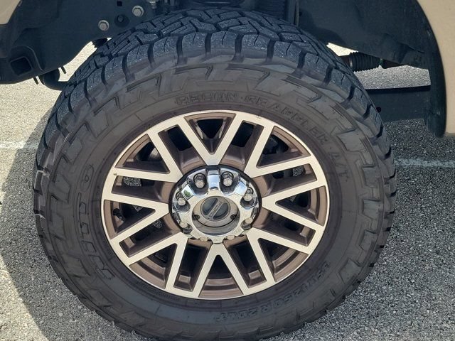 Used 2019 Ford F250 King Ranch w/ King Ranch Ultimate Package AWD/4WD image 11