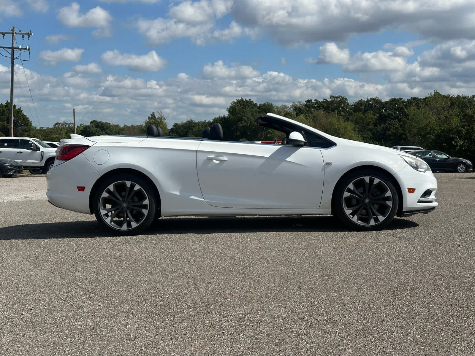 Used 2018 Buick Cascada Premium FWD image 13