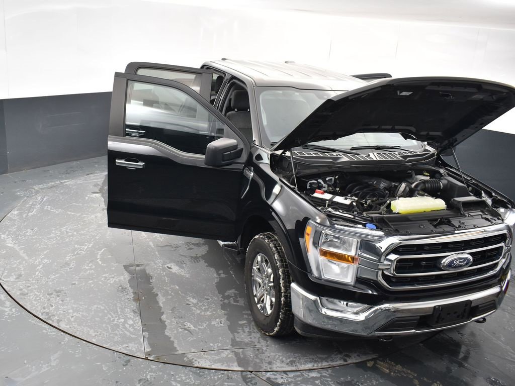 Used 2023 Ford F150 XLT w/ XTR Package image 21