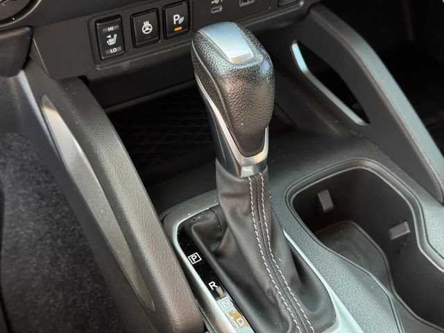 Certified 2022 Nissan Frontier SV AWD/4WD image 26