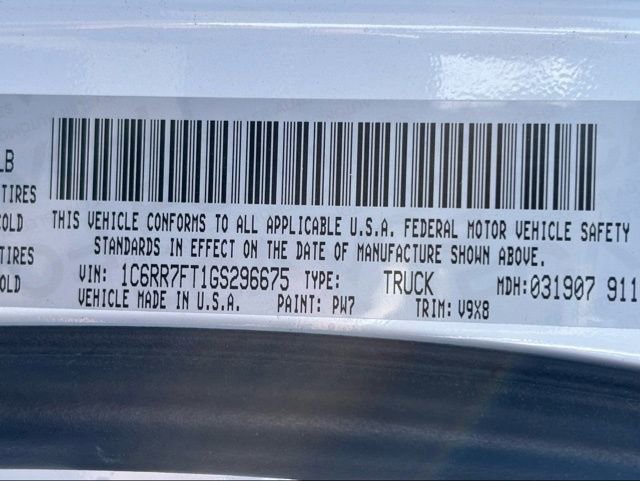 Used 2016 RAM 1500 Express image 29