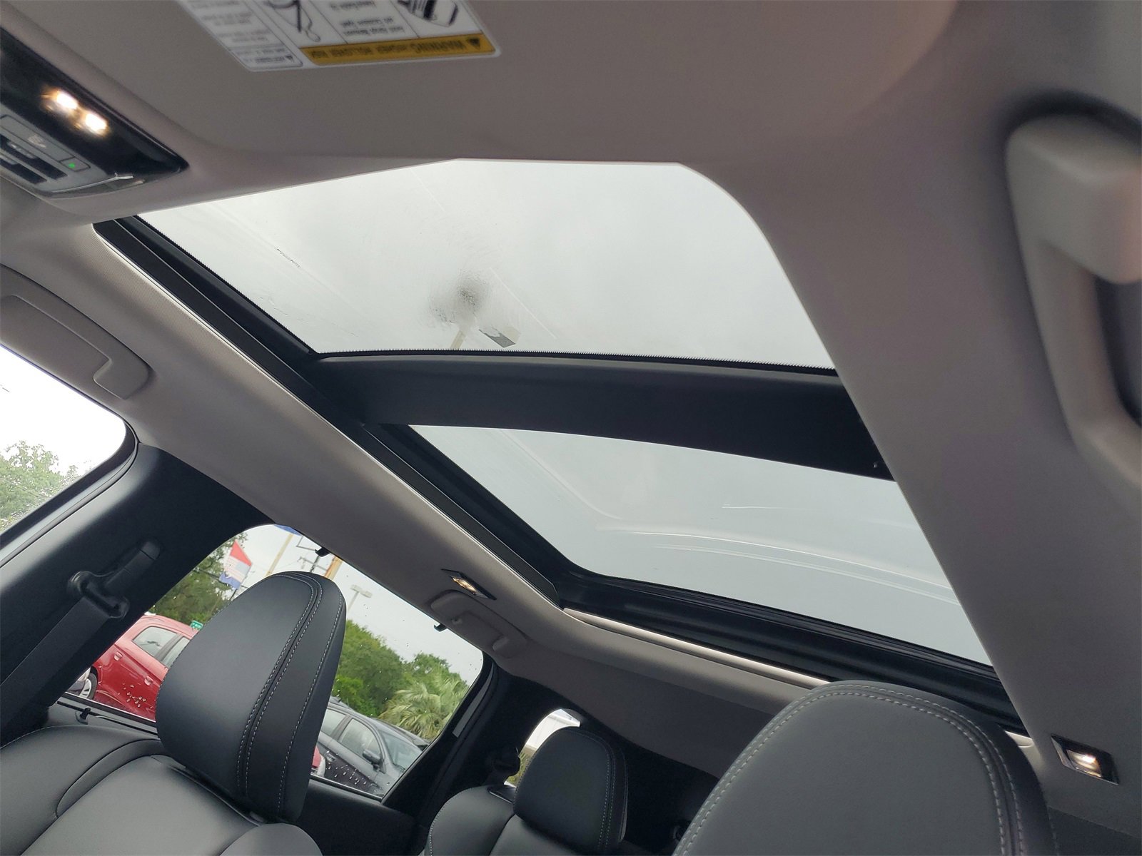 New 2025 Mitsubishi Outlander SEL image 10
