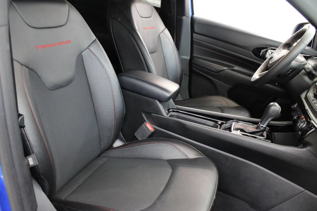 Used 2024 Jeep Compass Trailhawk AWD/4WD image 22