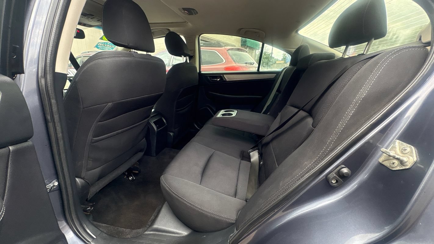 Used 2015 Subaru Legacy 2.5i Premium w/ Popular Package #3 AWD/4WD image 19