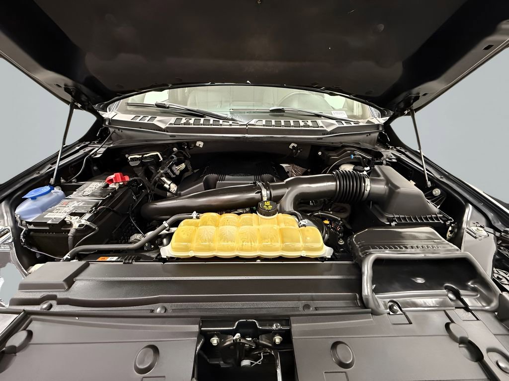 Used 2019 Ford F150 Lariat w/ Equipment Group 502A Luxury image 10