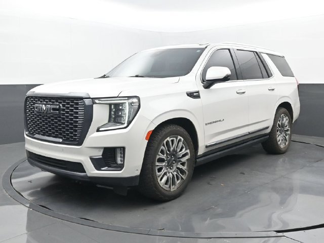 Used 2023 GMC Yukon Denali Ultimate AWD/4WD image 8