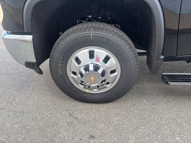 New 2026 Chevrolet Silverado 3500 LTZ w/ LTZ Plus Package image 7