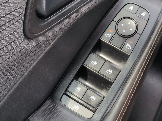 Used 2021 Nissan Rogue S AWD/4WD image 23