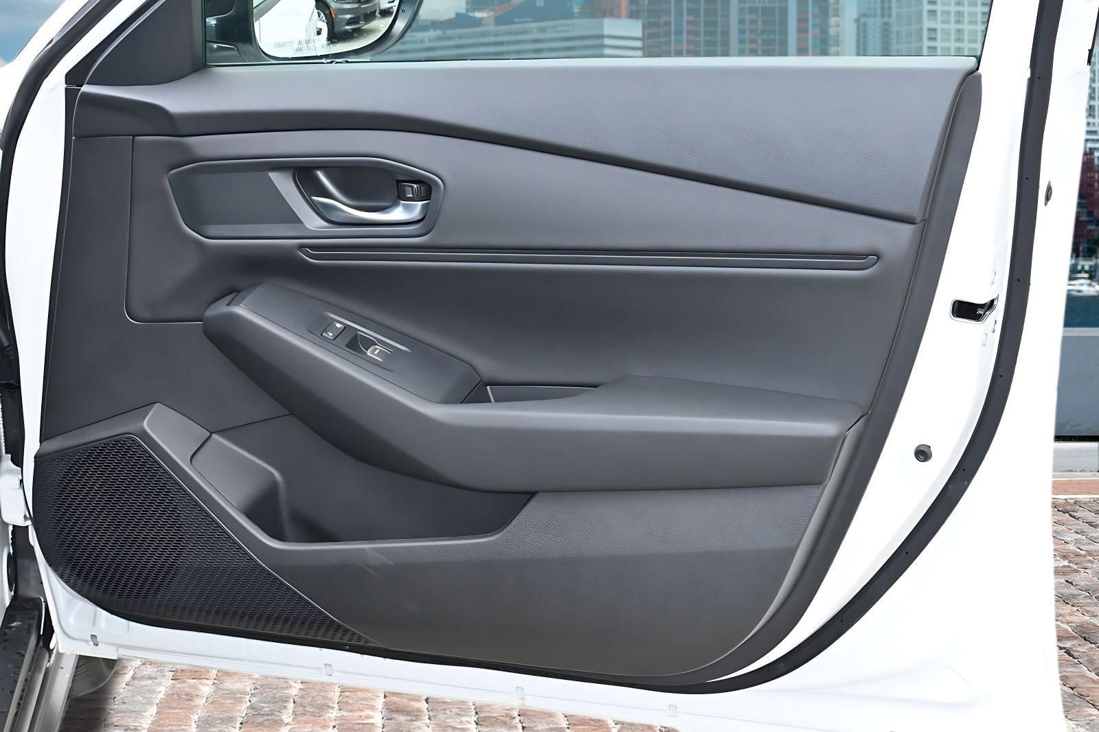 New 2025 Honda Accord SE image 12