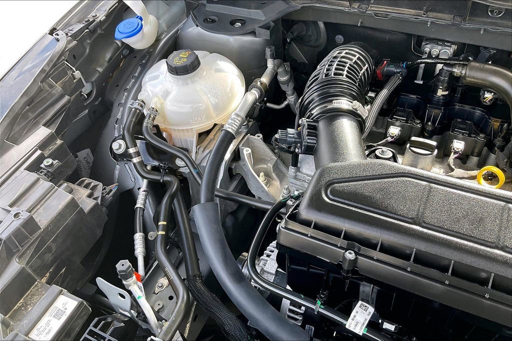 Certified 2024 Ford Escape ST-Line w/ Cold Weather Package image 31