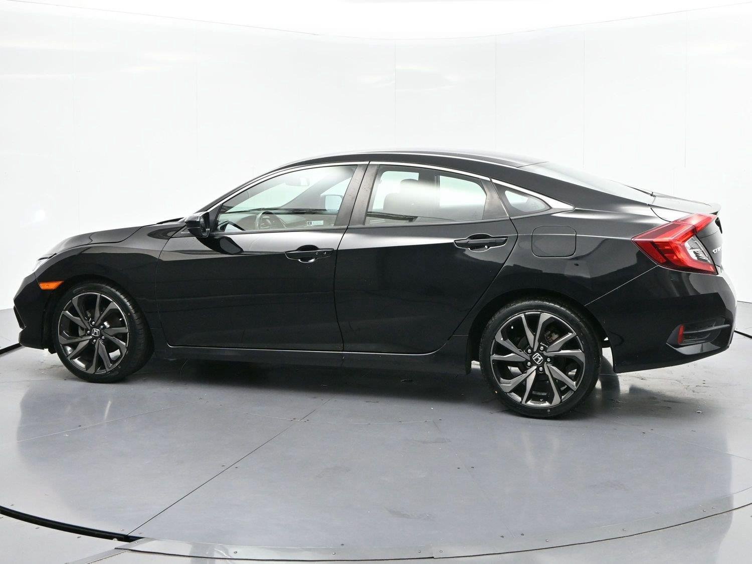 Used 2021 Honda Civic Sport image 5