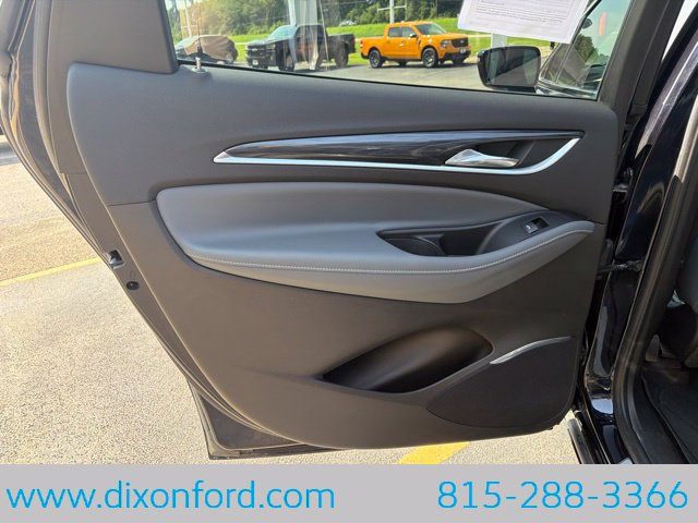 Used 2020 Buick Enclave Premium w/ Surround and Sites Package AWD/4WD image 26