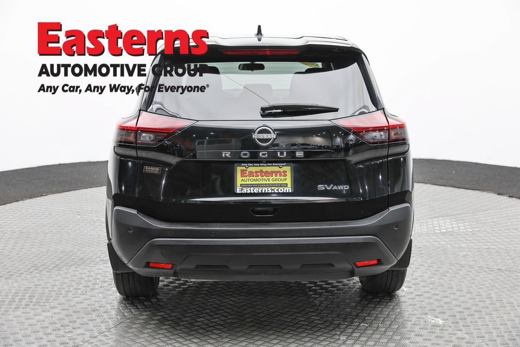 Used 2023 Nissan Rogue SV AWD/4WD image 6