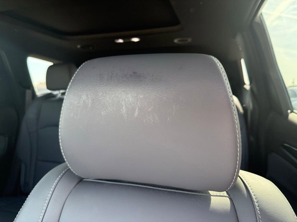 Used 2024 Buick Enclave Essence FWD image 28