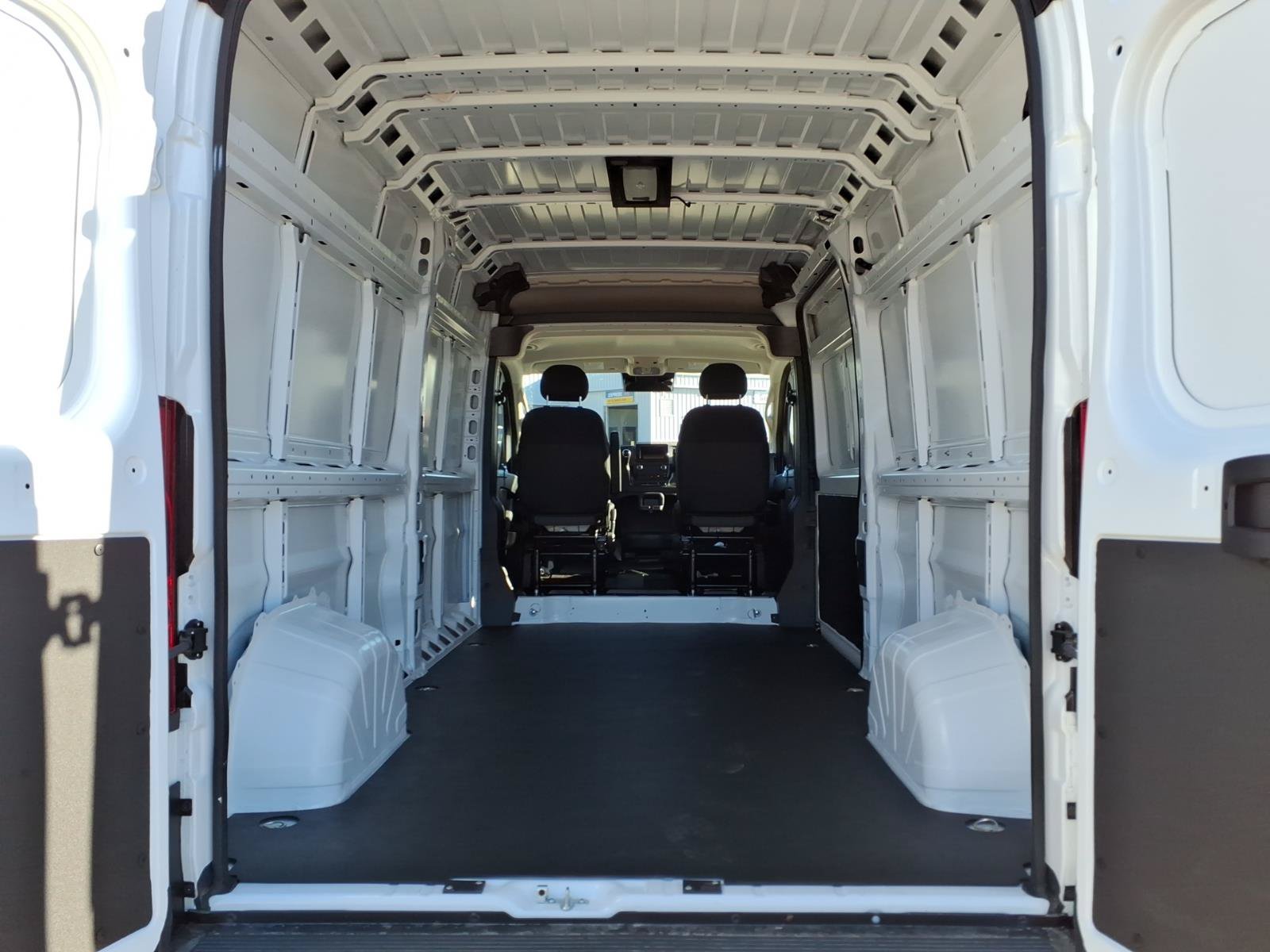 New 2027 RAM ProMaster 2500 w/ Convenience Group FWD image 26