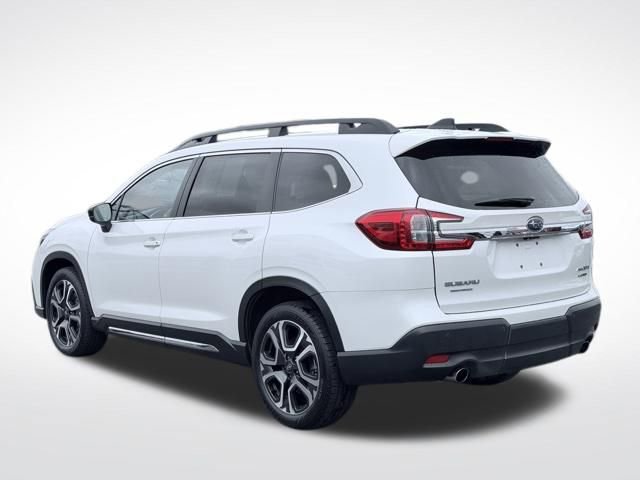 Used 2024 Subaru Ascent Limited AWD/4WD image 9