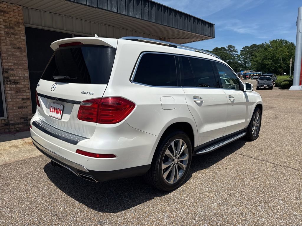 Used 2016 Mercedes-Benz GL 450 4MATIC image 3
