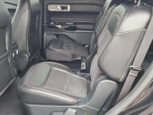 Used 2023 Ford Explorer ST-Line w/ Class IV Trailer Tow Package AWD/4WD image 20