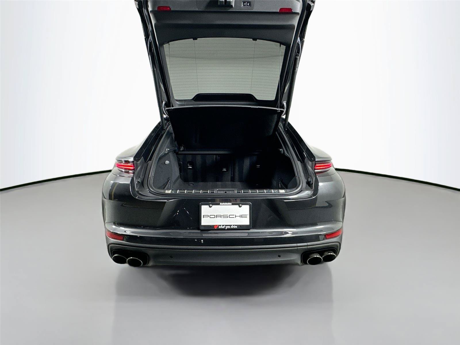 Certified 2024 Porsche Panamera image 36