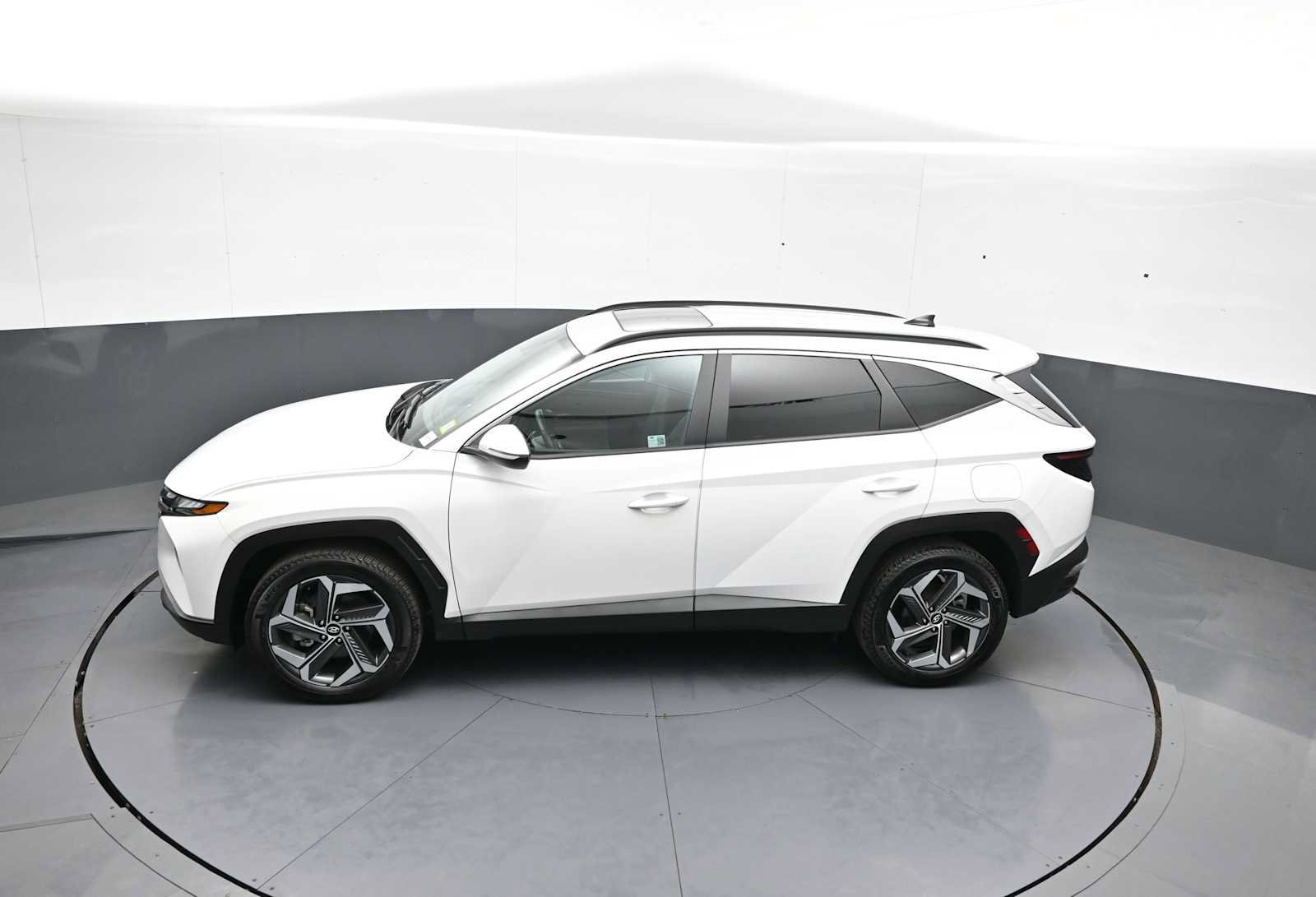 Used 2024 Hyundai Tucson SEL w/ Convenience Package AWD/4WD image 41