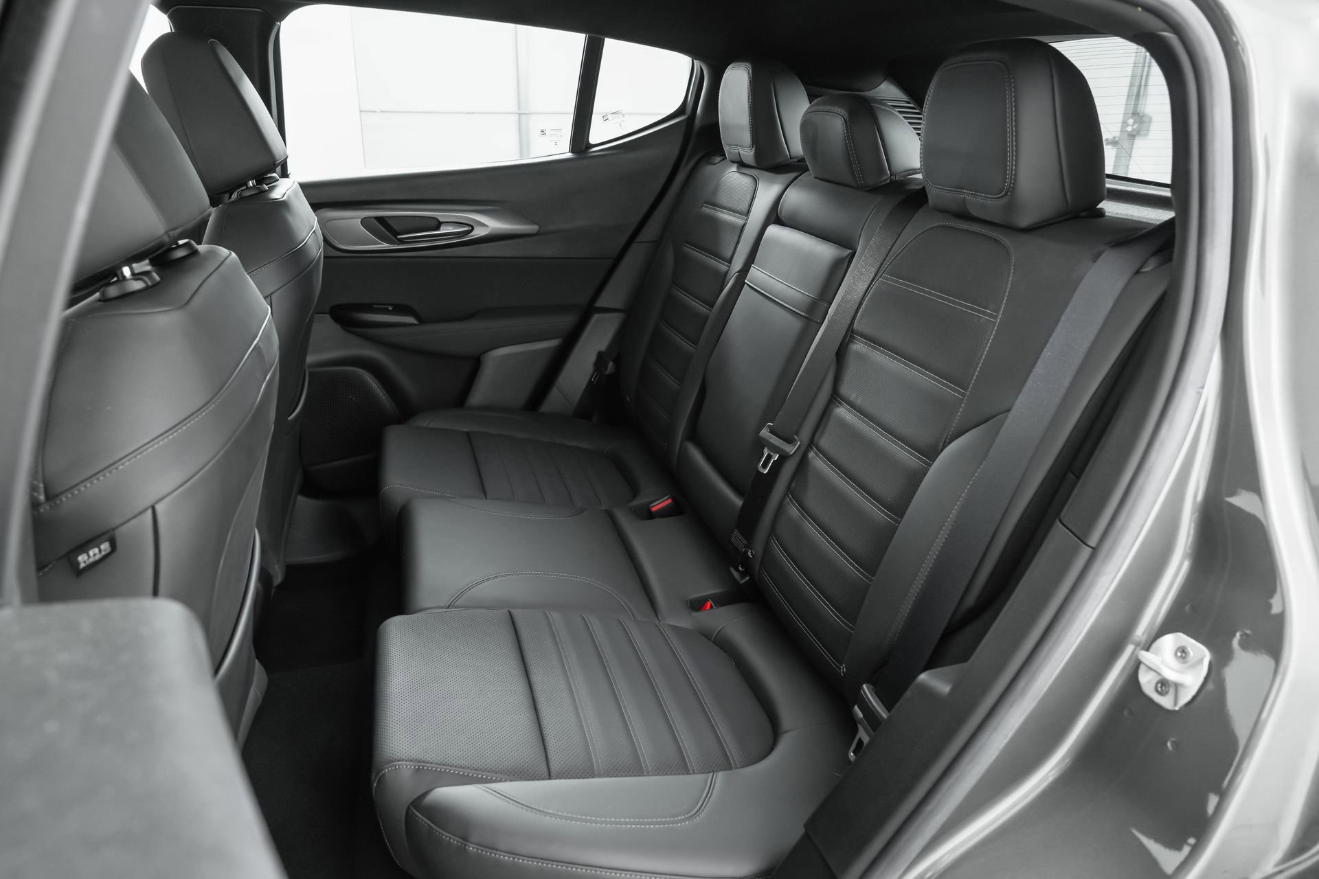 New 2024 Alfa Romeo Tonale Veloce w/ Active Assist Package image 23